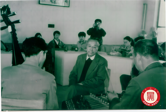 中国音乐学院师生采访胡英杰